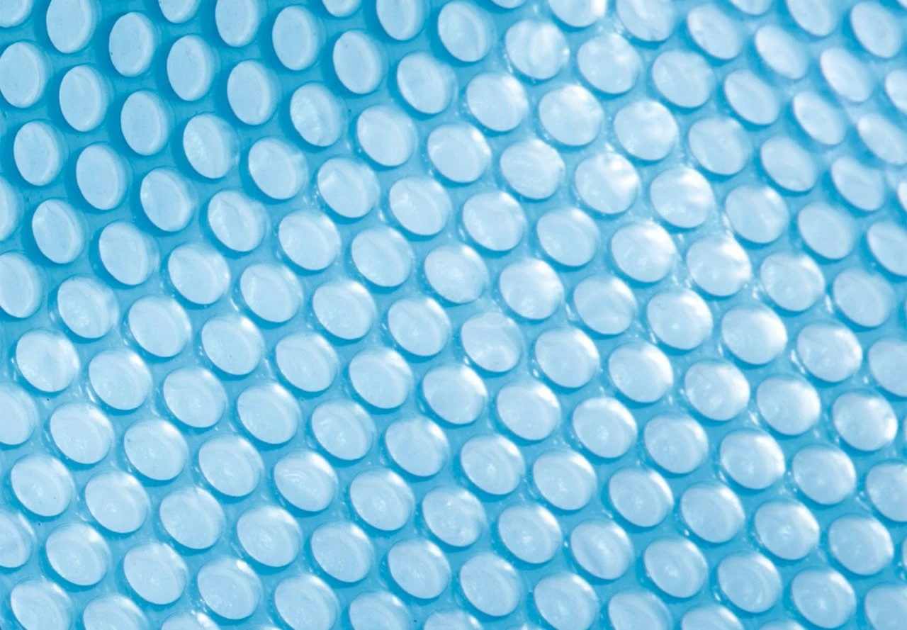 Solar Pool Cover For 16' X 8' Rectangular Swimming Pools 4 Solar Pool Cover For 16' X 8' Rectangular Swimming Pools - Image 4