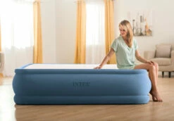 Dura-Beam® Deluxe Thermalux Air Mattress 20" Queen W/ Built-In Electric Pump - Blue